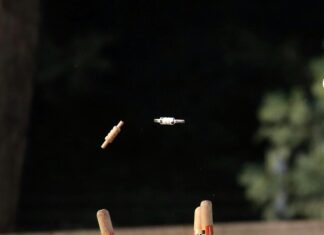 South Port bowlers rule