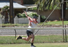 Clare edge out Blyth by four sets