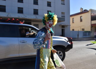 Jamestown’s jovial pageant a hit