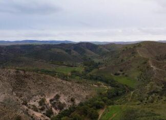 National Parks expansion with Jaki Ina – Worlds End Gorge